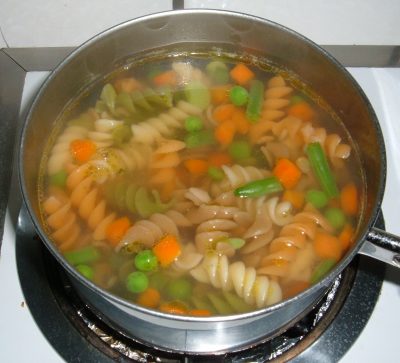 veggie spiral pasta soup
