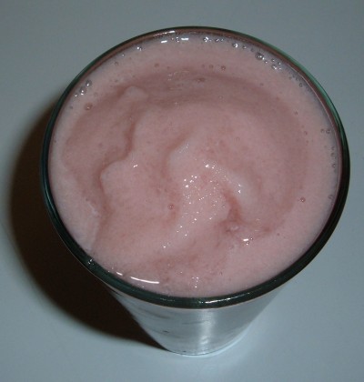 blueberry drink banana smoothie