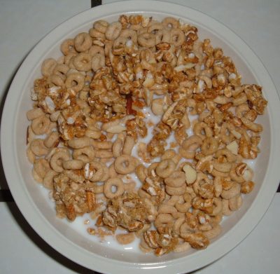 Cheerio Kashi mix cereal