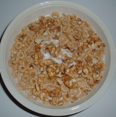 Kashi Cheerios cereal