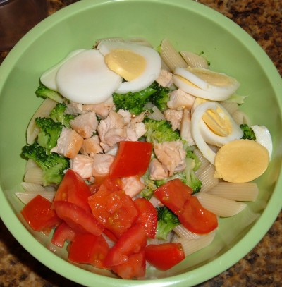 chicken broccoli egg pasta