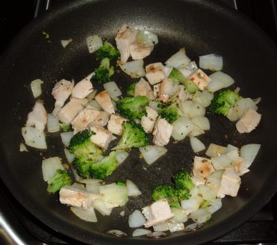 chicken broccoli onions