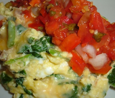 spinach cheese scramble with salsa