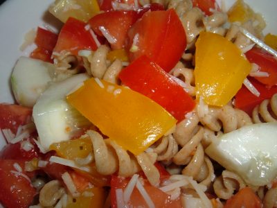 tomato cucumber pasta salad