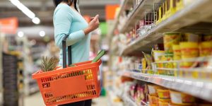 how to budget money on low income