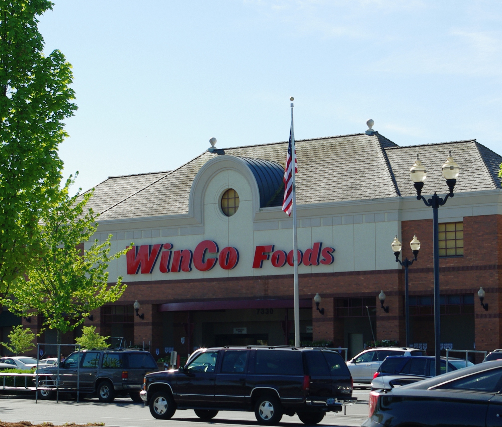 WinCo Foods: Value and Variety