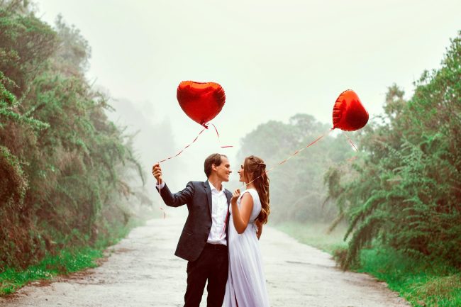10 Amazon Ideas for a Budget-Friendly Valentine’s Day Date at Home