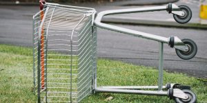 7 Things You Should Never Do at the Grocery Store