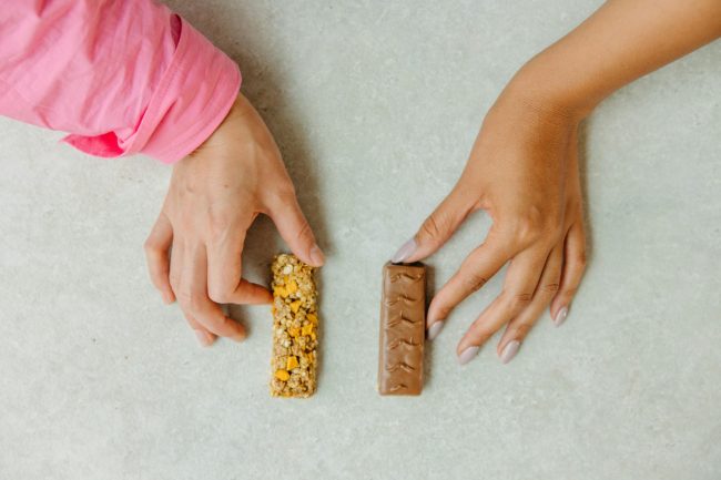 The Healthiest (and Unhealthiest) Energy Bars to Buy