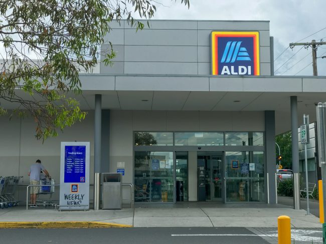 Aldi Sign