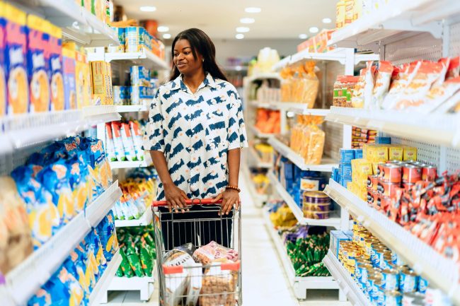 Why the Middle Aisles of Grocery Stores Are Designed to Make You Spend More