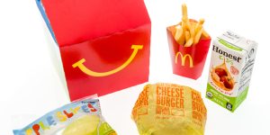 healthy fast food - apple slices