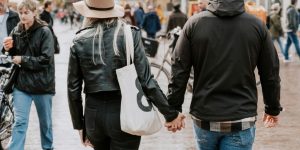grocery store dates