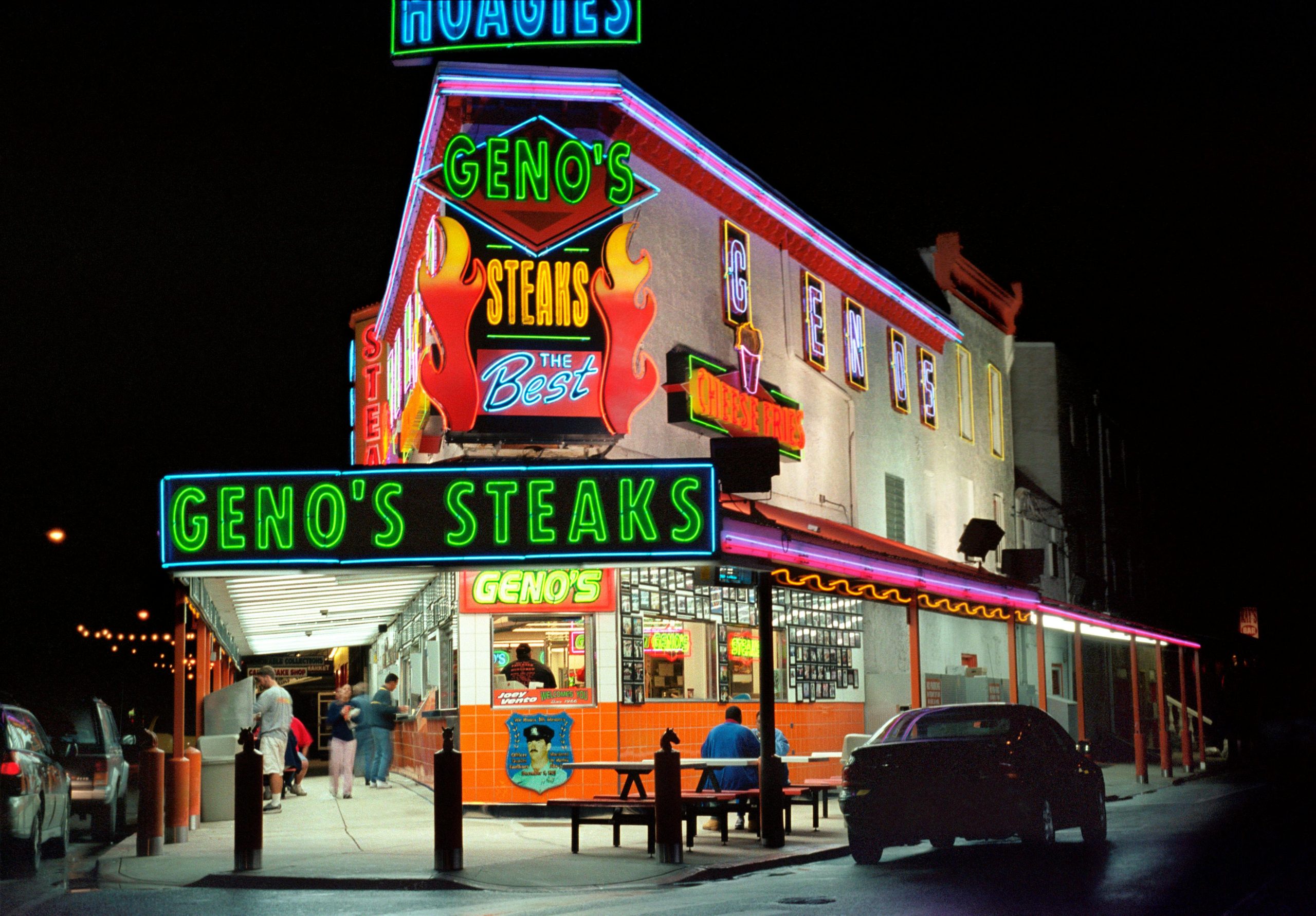 7. Geno's Steaks (Philadelphia, PA)