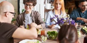8 Times It's Okay Not to Split The Check With Your Friends