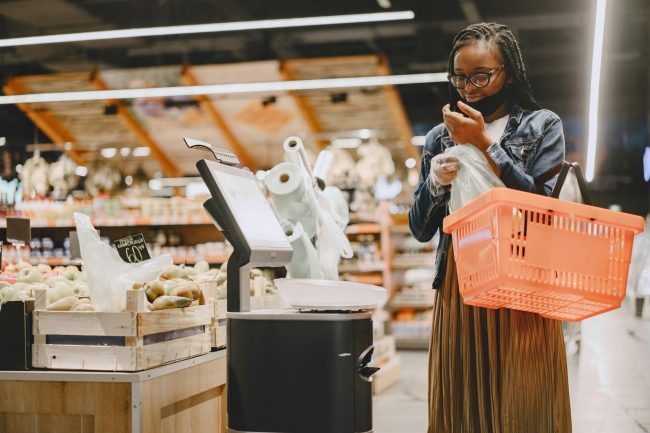 5 Potential Downsides of Using Self-Checkout