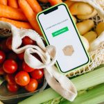 Why Shopping for Groceries Online Can Lead to Disastrous Results for Your Diet