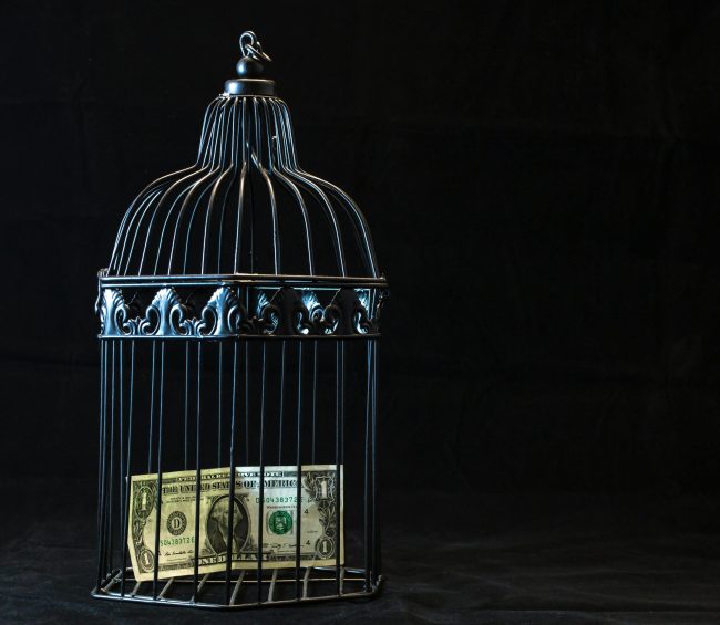 How Buying Food Online Became the New Money Trap—and 9 Ways to Escape