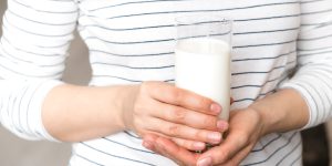 foods that help you sleep - milk