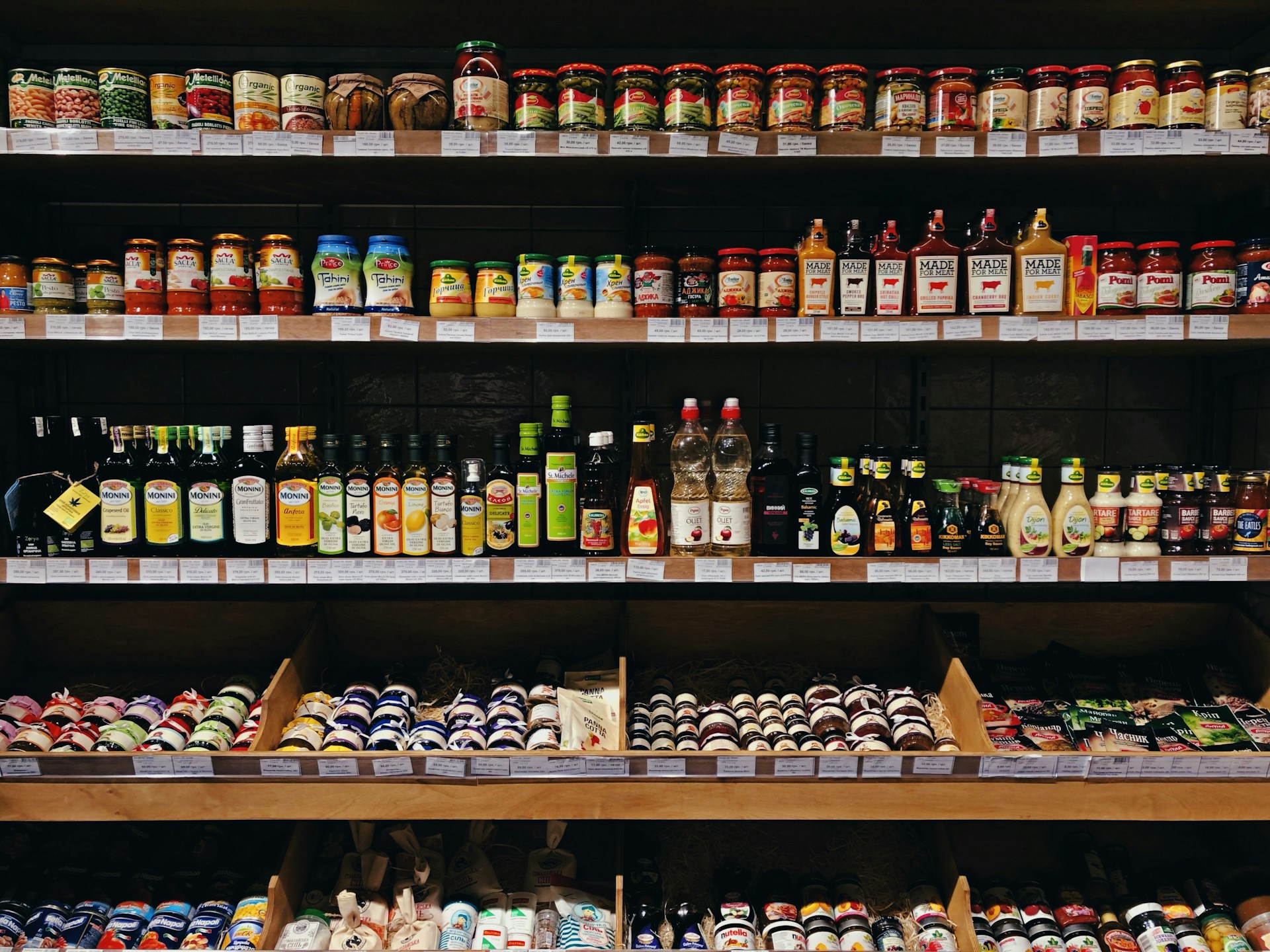 grocery store