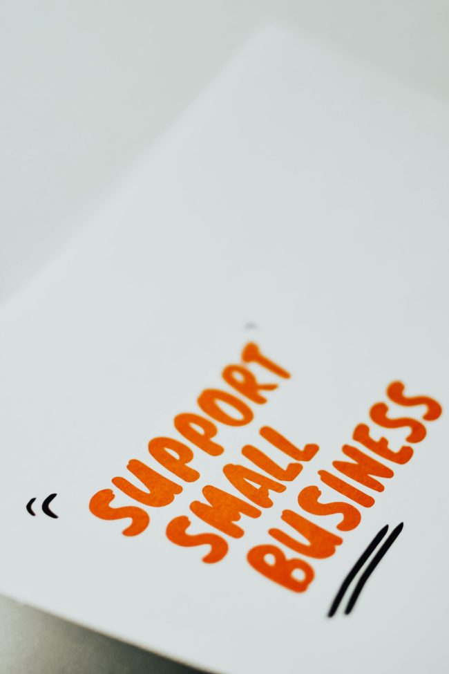 Supporting Your Neighborhood: 5 Reasons You Should Shop Local