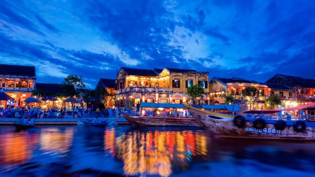 restaurant atmosphere