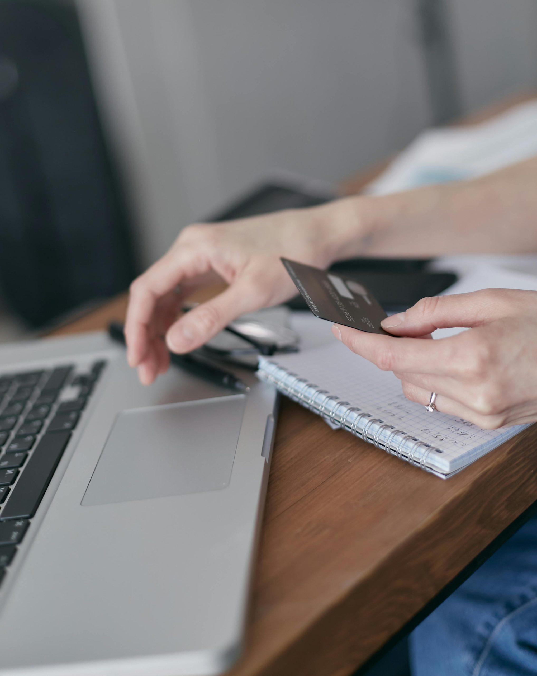15 Genius Hacks to Master Buying Groceries Online Without Going Broke