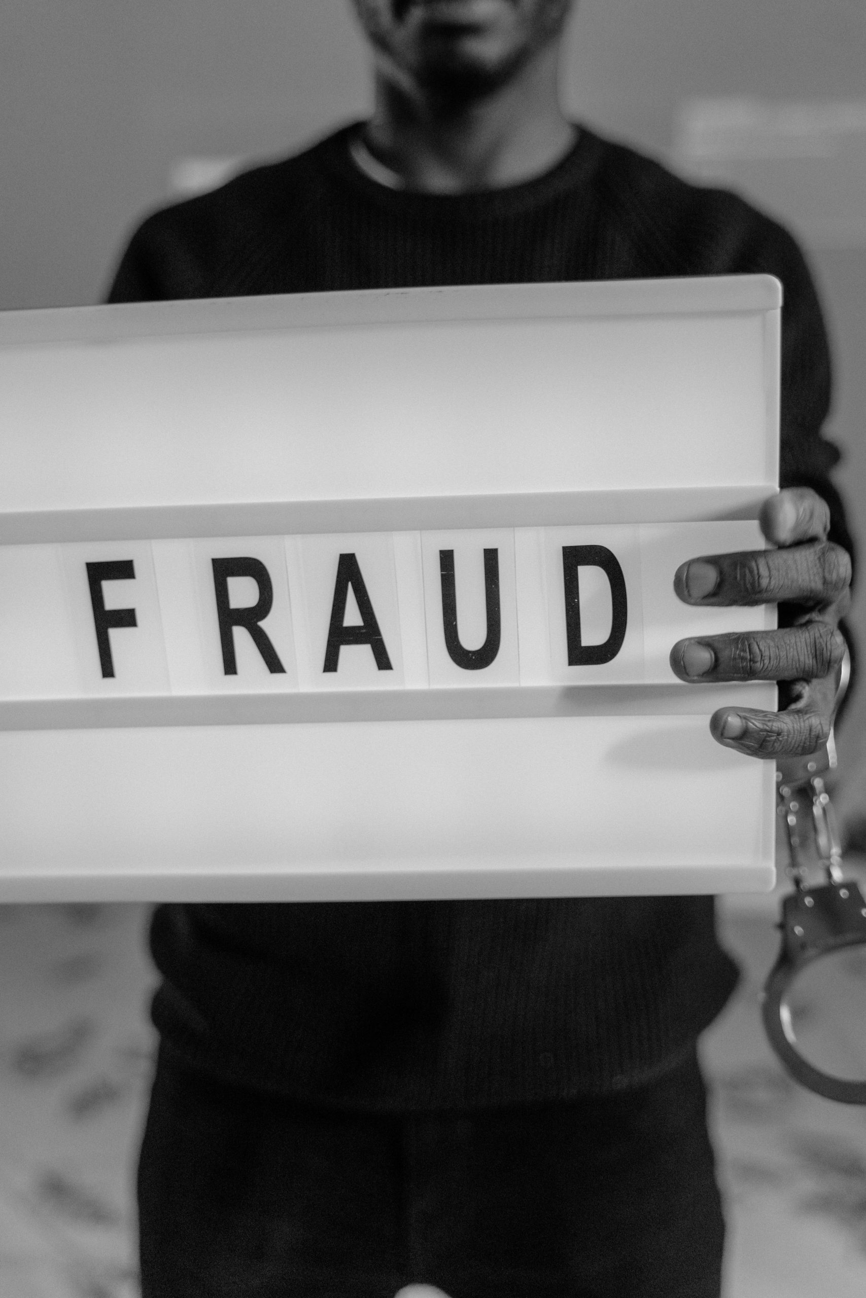 From Sneaky to Shocking: 8 Grocery Store Theft Methods