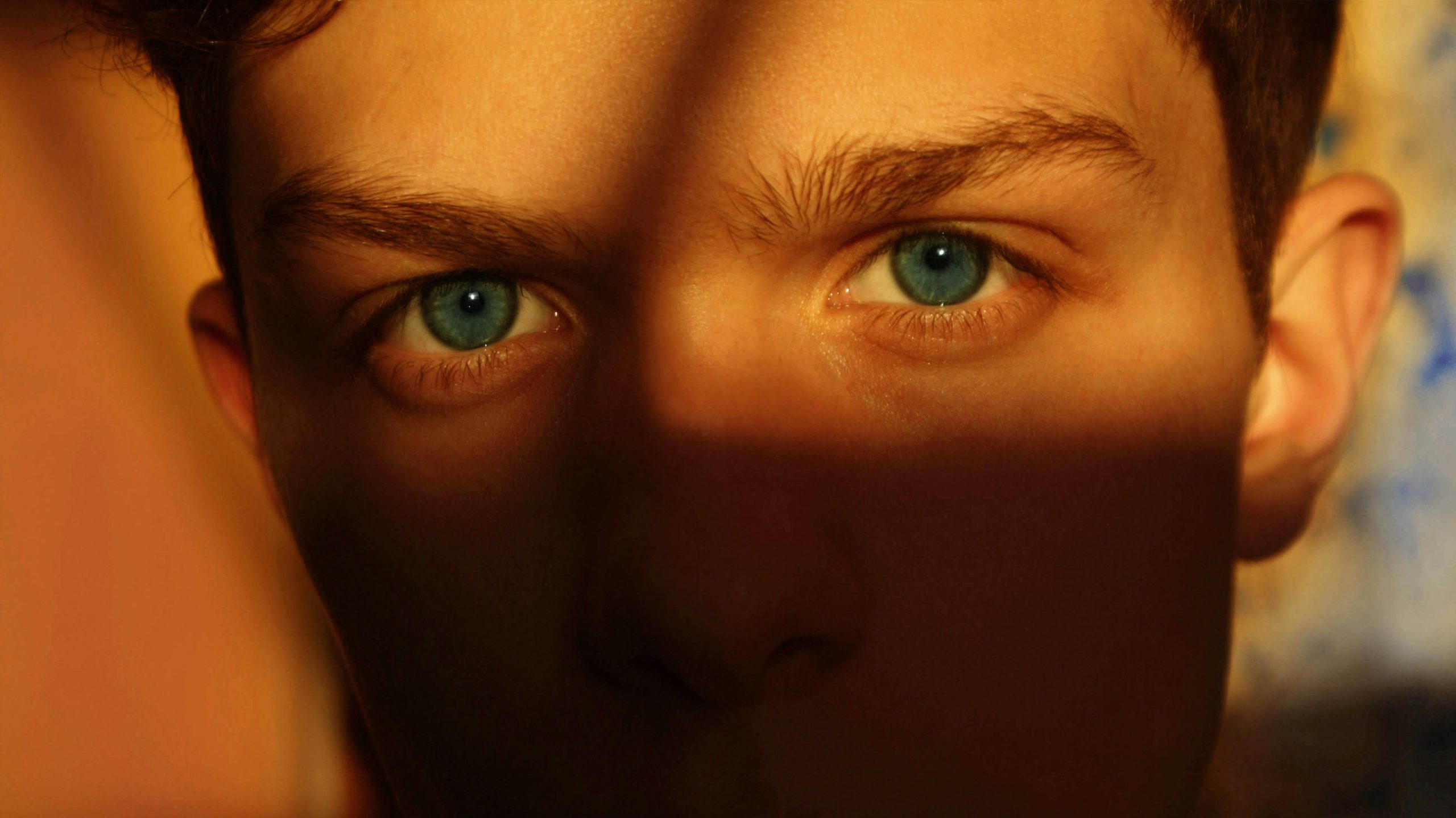 The Real Reason Costco Employees Watch You at Checkout—And It’s Not What You Think