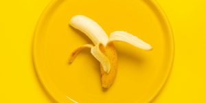 6 Secrets Behind the Cheapest Bananas in the Store