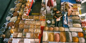 Inside the Inventory Game: How Supermarkets Bait Bulk Buyers