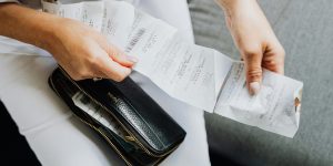 7 Clues on Your Grocery Receipt That Suggest You Might Be Overspending (And How to Fix It)