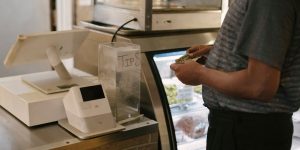 cashier