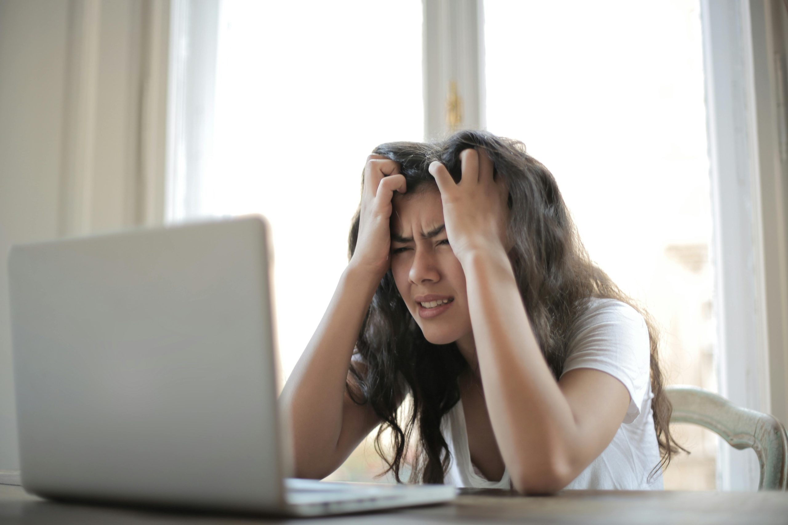 10 Retail Stores Millennials Forgot Existed