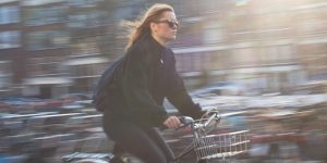 10 Activities That Were Normal in the 90s but Risky Now