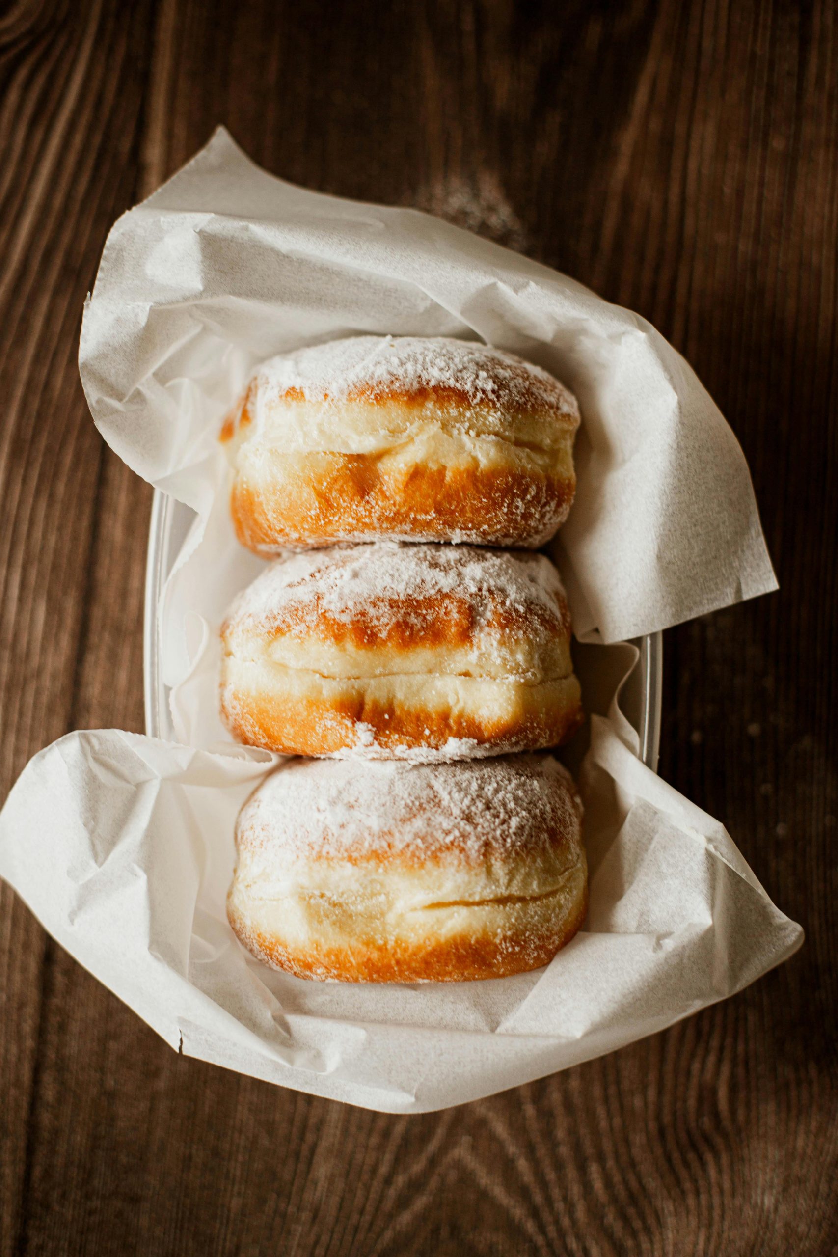 Why You Should Be Wary of “Freshly Baked” Labels in Grocery Stores