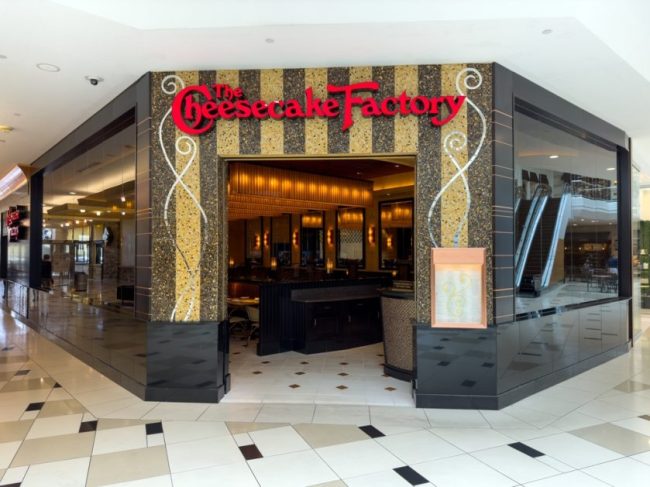 Why You Should Never Eat at These 5 Chain Restaurants on Valentine’s Day Why You Should Never Eat at These 5 Chain Restaurants on Valentine’s Day