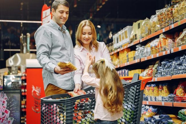 pexels-gustavo-fring-3985066 The Checkout Surprise More Families Are Noticing at Major Grocery Chains
