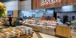5 Reasons You Should Start Shopping the Bakery Clearance Rack