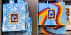 4 Ways to Get Free Reusable Bags at Major Chains
