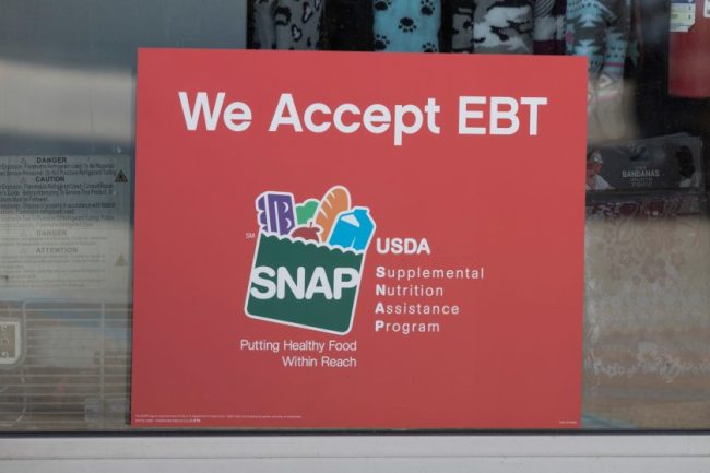 shutterstock_2215148749 California SNAP App Changes Highlight Push for Equal Coupon Access