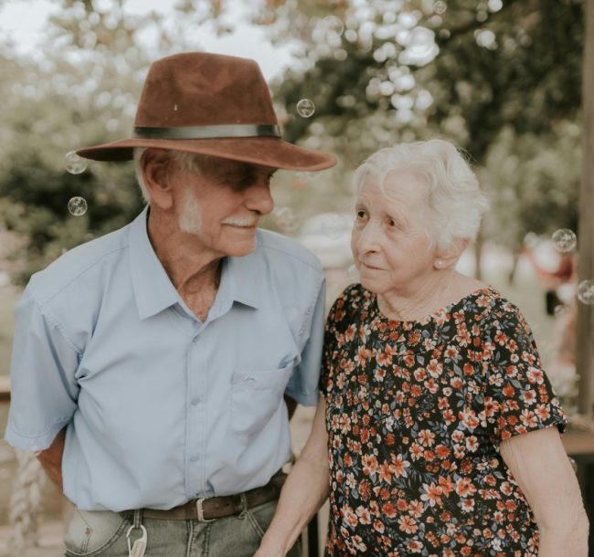 pexels-rebornfilmes-19549293 Why Seniors Are Seeing Fewer Paper Coupons and More Digital Only Discounts
