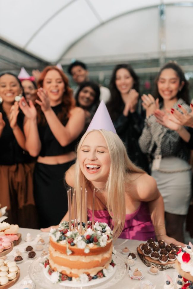 8 Birthday Freebies You Can Claim From Stores and Restaurants