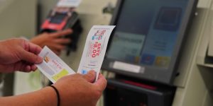 Digital Coupons vs Paper Coupons: Which Saves More in