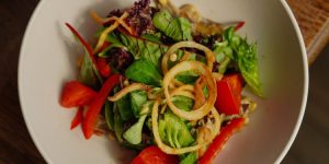 A $6 Bag of Salad vs. Buying the Ingredients Separately: Which Is Actually Cheaper?
