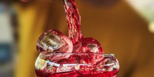 9 Things Bartenders Appreciate That Don't Involve Leaving a Bigger Tip