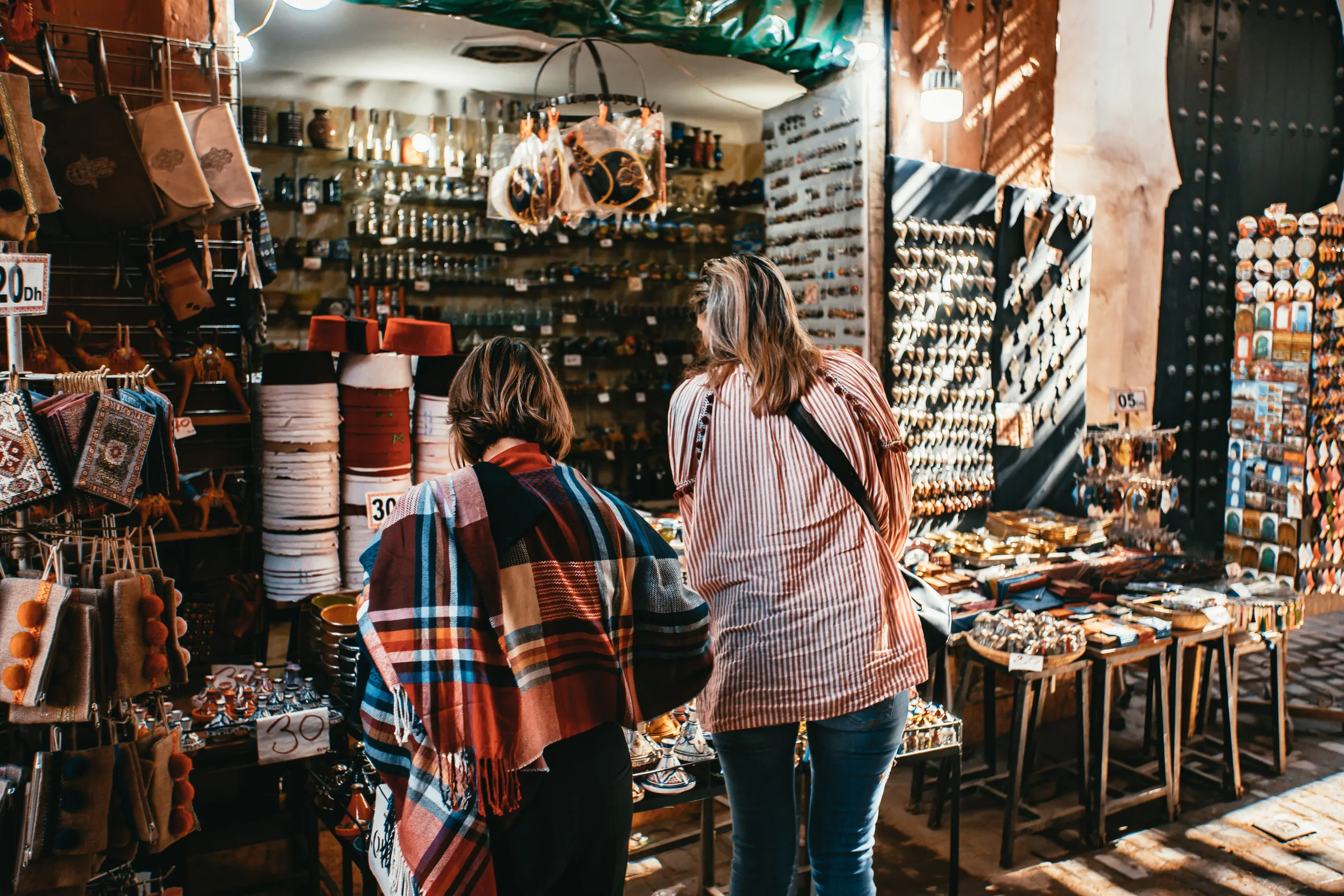 places that no longer accept cash